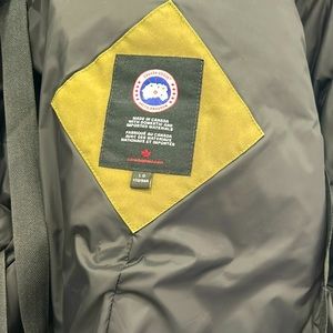 Canada Goose Logo Patch Hooded Parka Coat